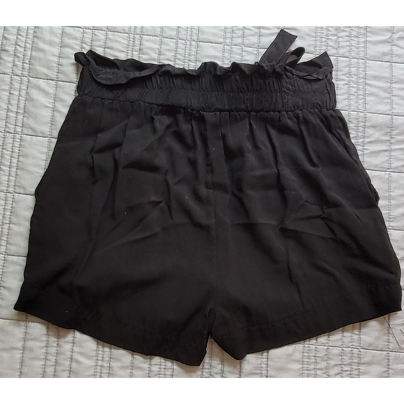 Ambiance high waisted shorts - Picture 2 of 3
